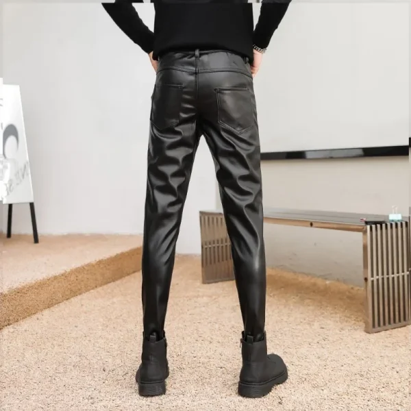 2025 New Arrived Skinny Biker Leather Pants Mens New Faux Leather Biker Trousers for Male Trouser Stage Club Wear