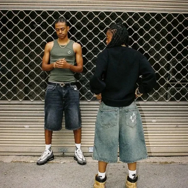 American retro personalized street pattern printed denim shorts for men and women loose fitting washed distressed shorts